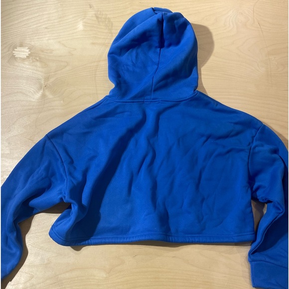 Shein Cropped Hoodie Size Medium (AO) - Picture 11 of 11